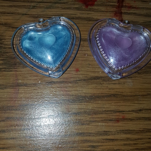 😻 Makeup 😻 - Picture 3 of 7